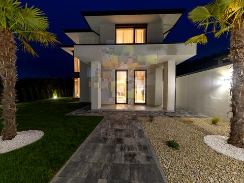 будинок за адресою с. Оноківці, Садівнича, 6