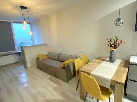 квартира за адресою Князя Романа Мстиславича, 22