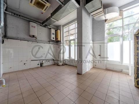 коммерческая по адресу Андрея Верхогляда ул. (Михайла Драгомирова), 12