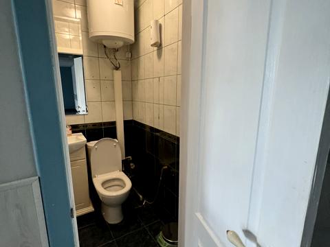 комерційна за адресою Шевченка вул., 3-А