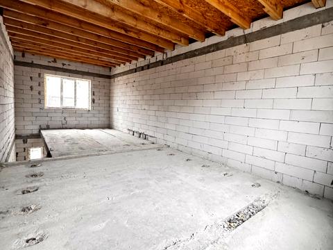 будинок за адресою Квітнева вул.