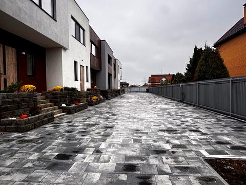 будинок за адресою Квітнева вул.