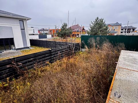 будинок за адресою Квітнева вул.