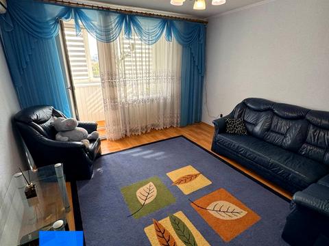 квартира за адресою Олександра Кониського вул. (Володарського), 13