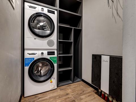 квартира за адресою Замарстинівська вул. (Калініна), 170-Р