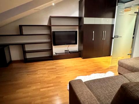 квартира за адресою Панаса Мирного вул., 4