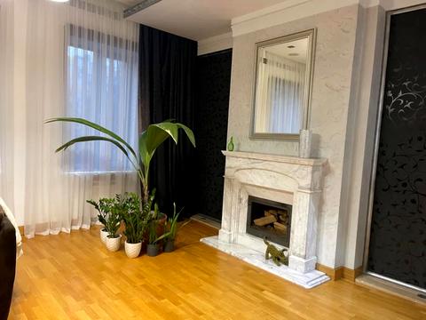 квартира за адресою Панаса Мирного вул., 4