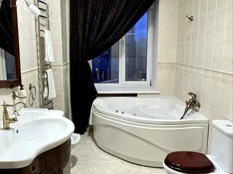 квартира за адресою Панаса Мирного вул., 4