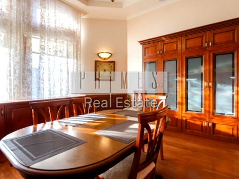 будинок за адресою Оболонська набережна вул.