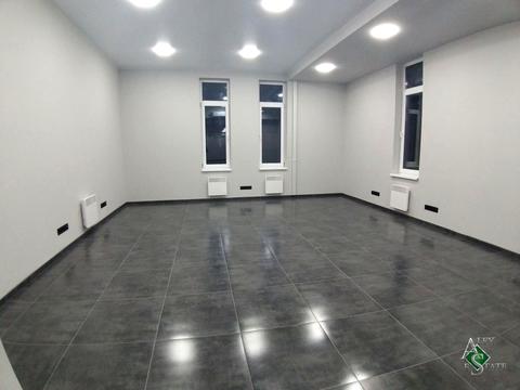 комерційна за адресою Володимира Вернадського вул. (Дзержинського), 29