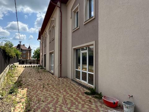 будинок за адресою Головна, 115