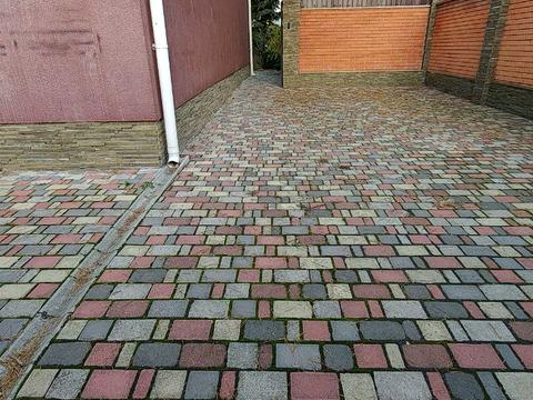 будинок за адресою Рильського вул.