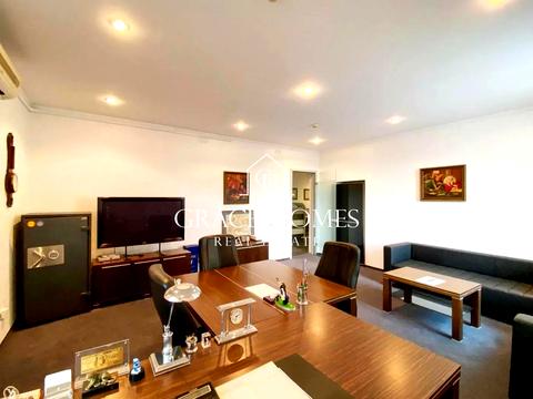 комерційна за адресою Євгена Коновальця вул. (Щорса), 32-Г