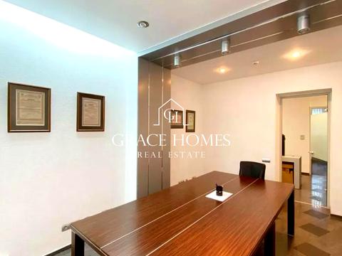 комерційна за адресою Євгена Коновальця вул. (Щорса), 32-Г