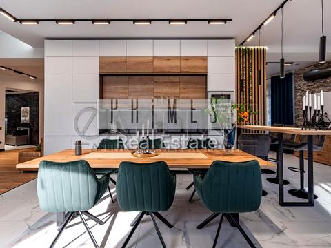 будинок за адресою вул.Висока