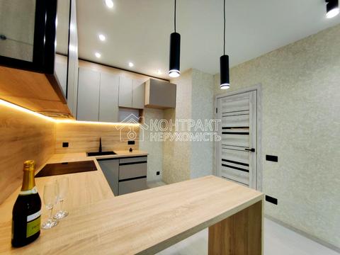 квартира за адресою Сергія Барсукова вул. (Федоренка), 10