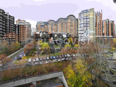 квартира за адресою Старонаводницька вул., 6-Б