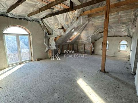 дом по адресу пгт. Чабаны, Вишнёвая ул.