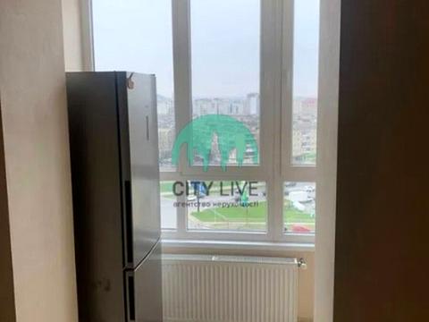 квартира за адресою Олександра Довженка вул., 21а