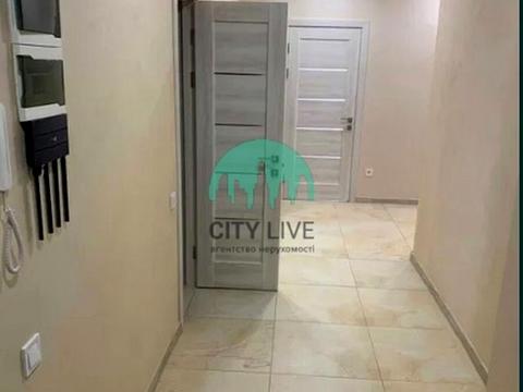 квартира за адресою Олександра Довженка вул., 21а