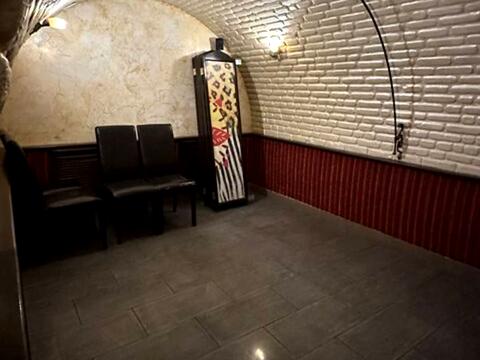 коммерческая по адресу Келецкая ул., 1