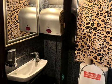 коммерческая по адресу Келецкая ул., 1