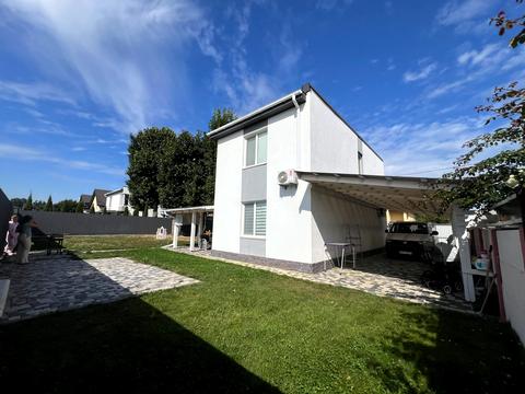 будинок за адресою Садова