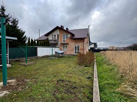 будинок за адресою Шкільна вул.