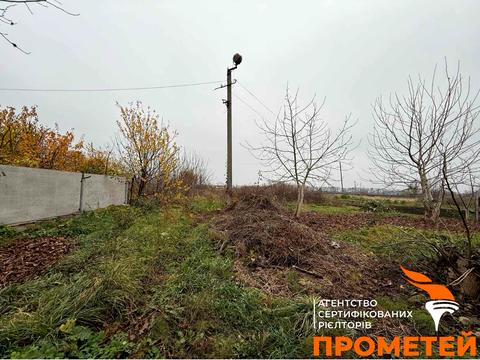 будинок за адресою Вартових Неба вул. (Комарова), 11А