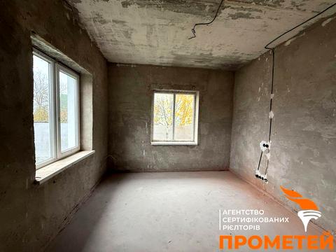 будинок за адресою Вартових Неба вул. (Комарова), 11А