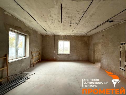 будинок за адресою Вартових Неба вул. (Комарова), 11А