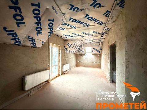 будинок за адресою Вартових Неба вул. (Комарова), 11А