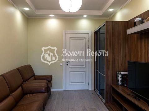 квартира по адресу Патриарха Мстислава Скрипника ул., 40