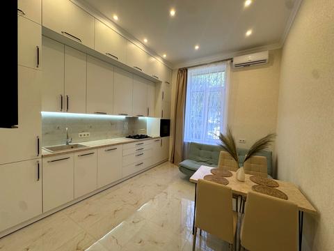 квартира за адресою Тарасівська вул., 8