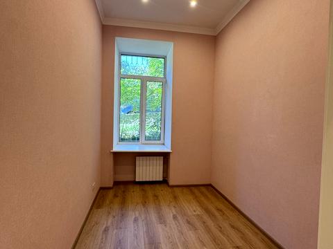 квартира за адресою Тарасівська вул., 8