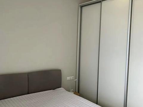 квартира за адресою Джона Маккейна вул. (Івана Кудрі), 7