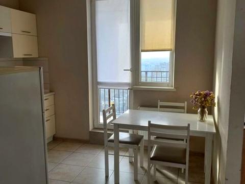 квартира за адресою Михайла Грушевського вул., 30г