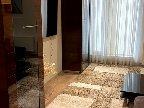 квартира по адресу Пекарская ул., 30