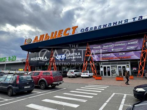 комерційна за адресою Михайла Котельникова вул., 15