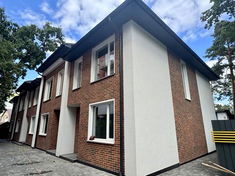 дом по адресу Українська ул., 13