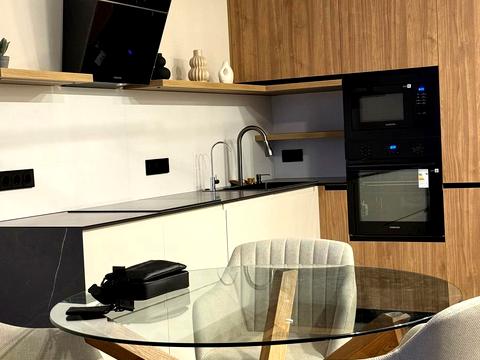 квартира за адресою Київ, Дніпровська набережна вул., 15