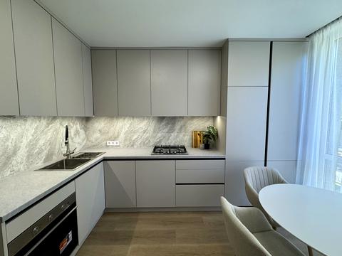 квартира за адресою Дениса Січинського вул., 2а