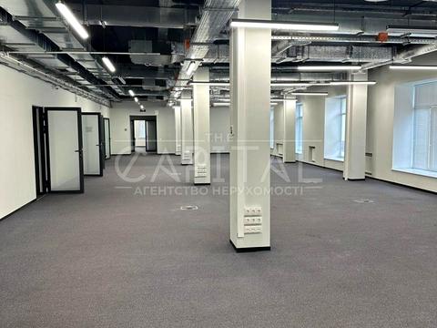 коммерческая по адресу Верхній Вал ул., 13