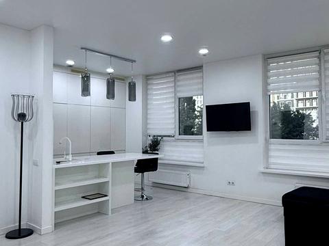 квартира за адресою Практична вул., 8