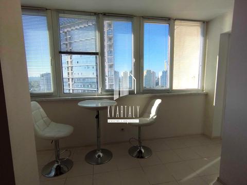 квартира за адресою Дарницький бульвар, 8