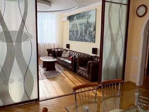 квартира за адресою Київ, Левка Лук'яненка вул. (Маршала Тимошенка), 21