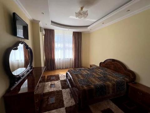 квартира за адресою Київ, Левка Лук'яненка вул. (Маршала Тимошенка), 21