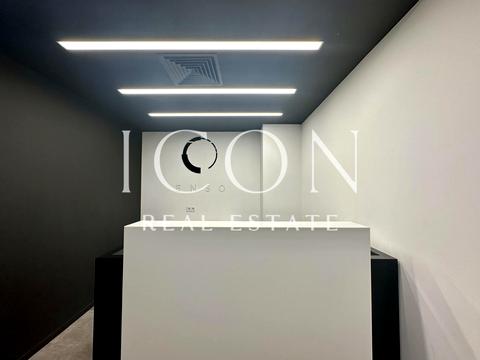 комерційна за адресою Спортивна пл., 1