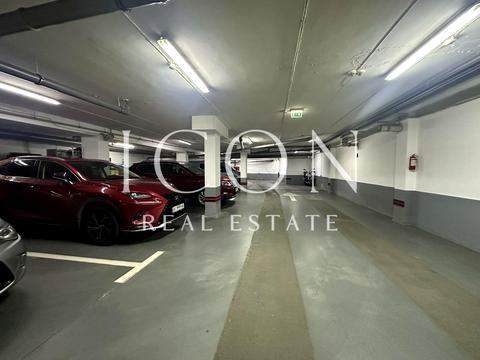 комерційна за адресою Спортивна пл., 1