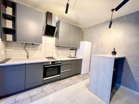 квартира за адресою Амосова вул., 63